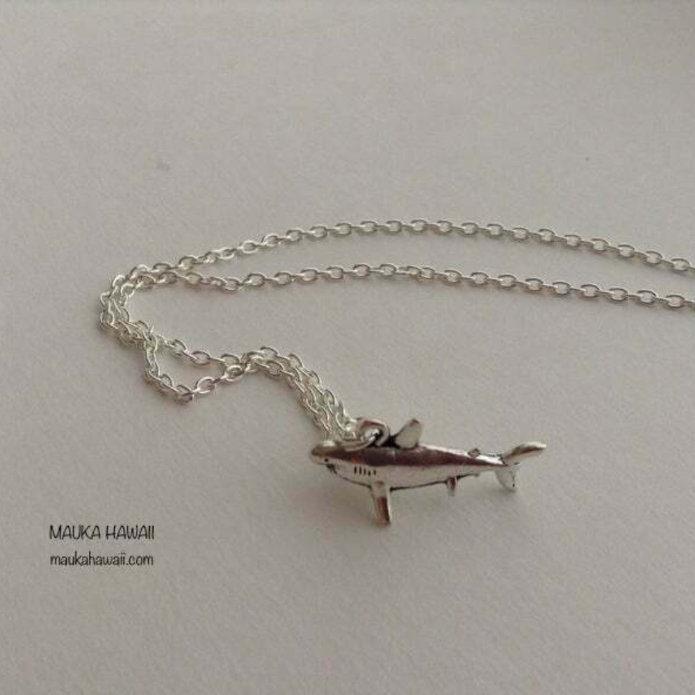 Ocean Shark Fish 3D Minimalist Nature Charm Necklace w 18 inch Chain New!